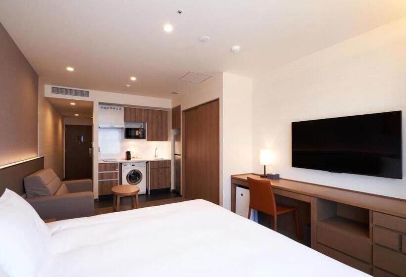 Люкс Вид на Город, Holiday Inn & Suites Shin Osaka, An Ihg