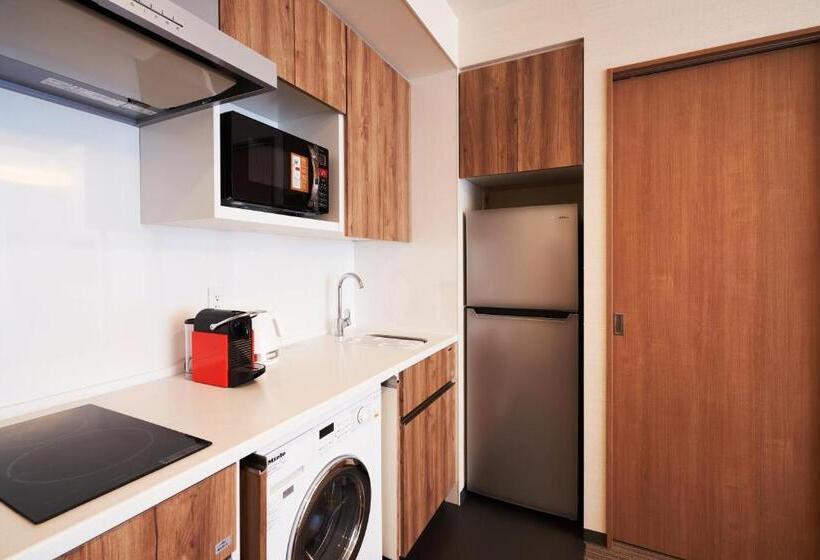 Люкс Вид на Город, Holiday Inn & Suites Shin Osaka, An Ihg