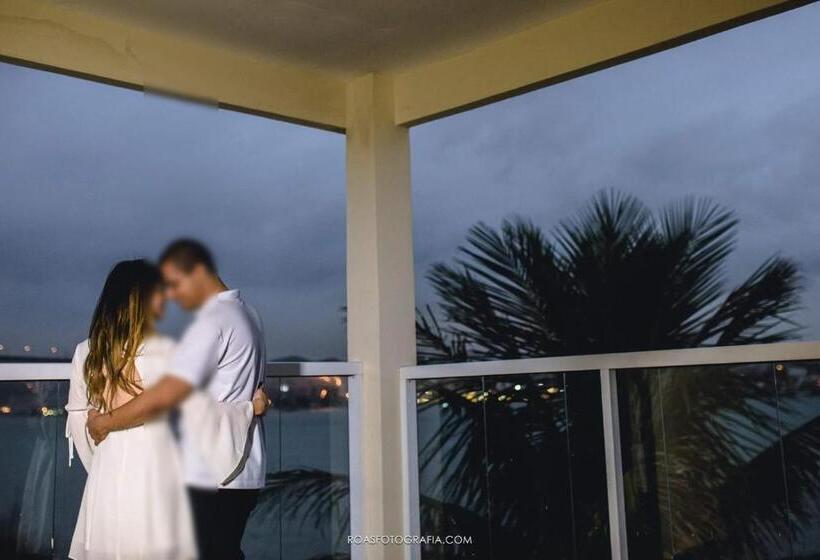 מיטת קינג בסוויטה, Hospedagem Sol E Mar