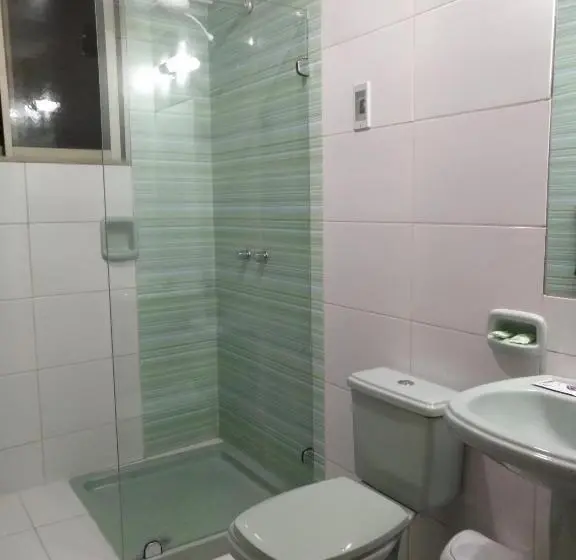 اتاق پریمیوم چهارنفره, Hostal Costa De Marfil Suites & Apartamentos