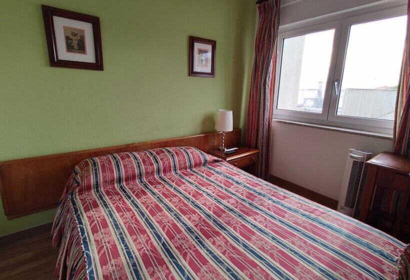 اتاق استاندارد یک نفره, Mafra Guest House