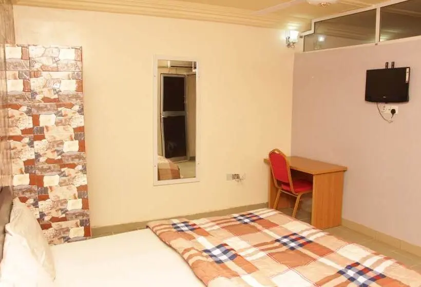 سوییت اجرایی, Pedallo Luxury Inn Ltd