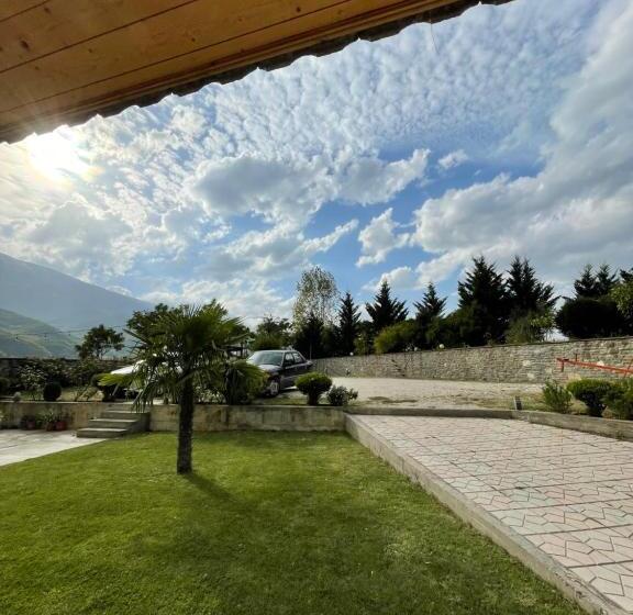 家庭间, &restaurant Aroma