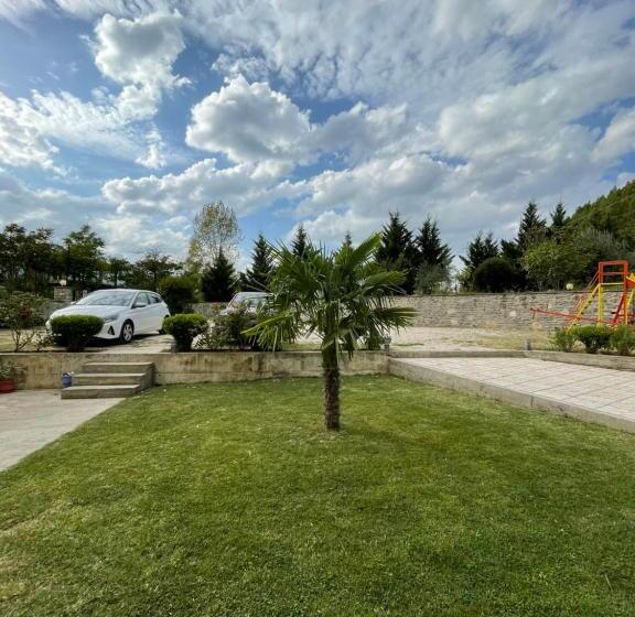 家庭间, &restaurant Aroma