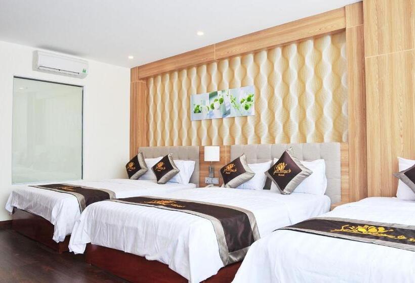 اتاق خانوادگی, Sen Vang Luxury