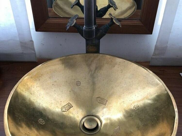 اتاق لوکس, Villa Bagan