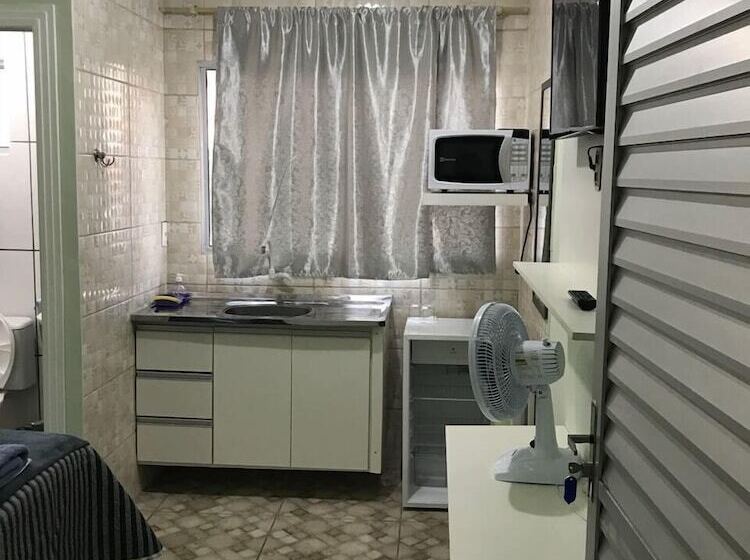 スタンダードルーム, Hostel Trem De Minas