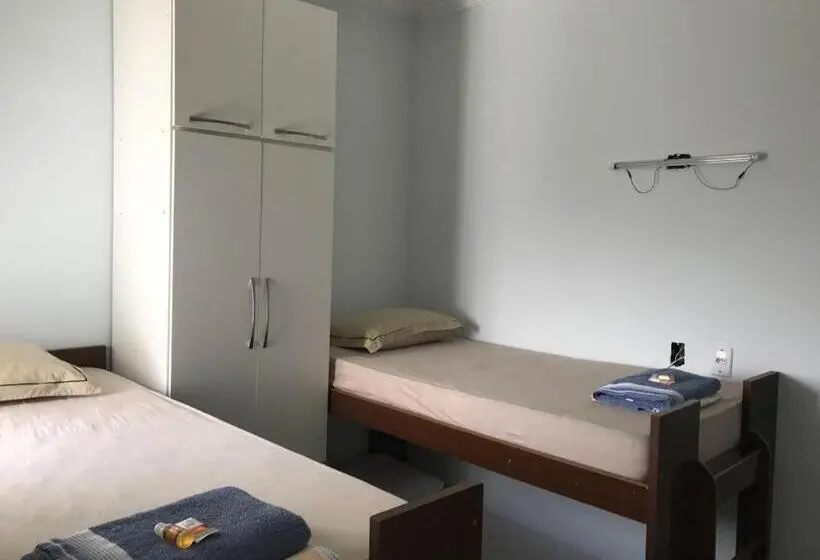 اتاق خانوادگی, Hostel Trem De Minas