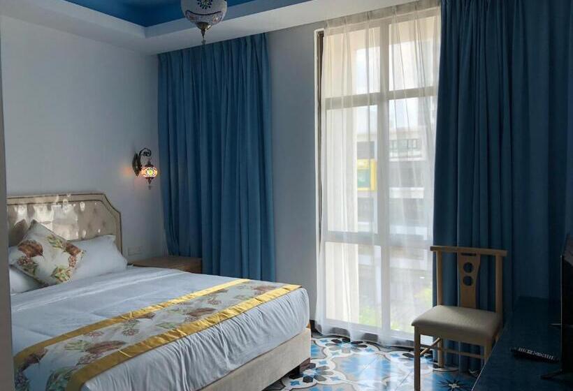 스탠다드 룸 킹사이즈 침대, Hilal