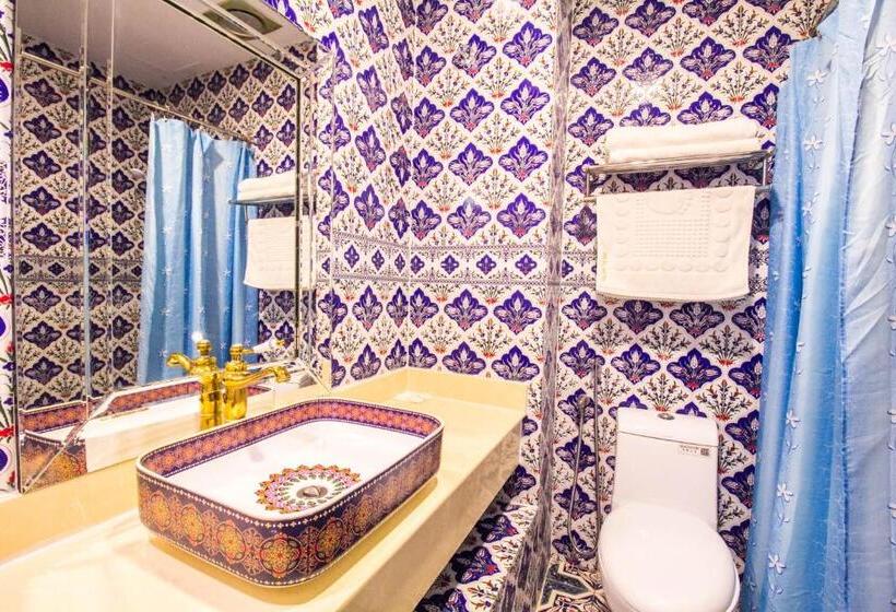 패밀리 스위트, Hilal