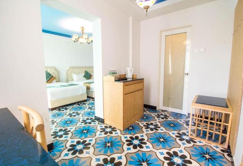 スイート(家族用), Hilal