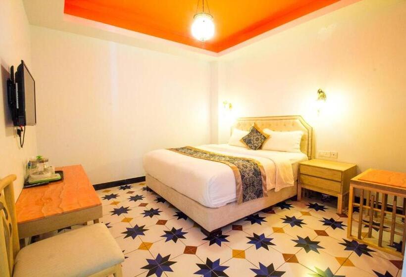 キングサイズベッドのスタンダードルーム, Hilal