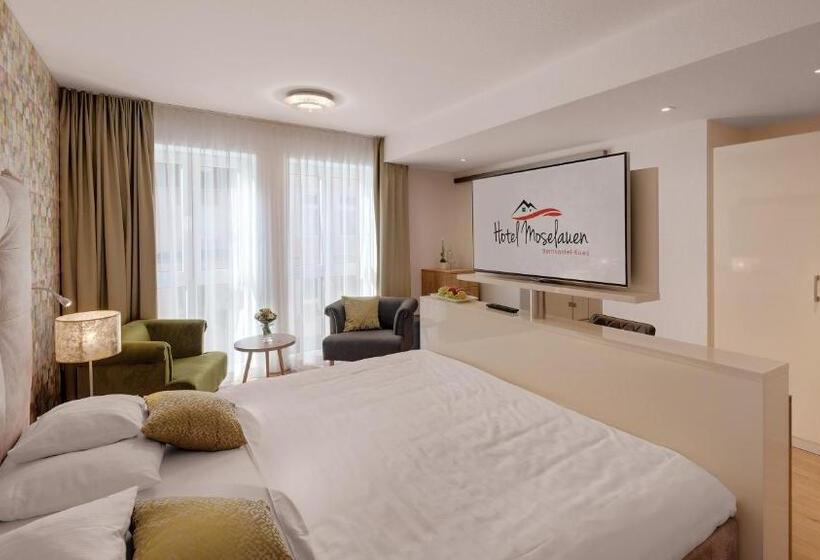 スタンダードルーム, Moselauen