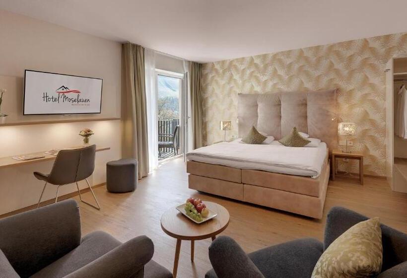 ファミリールーム, Moselauen