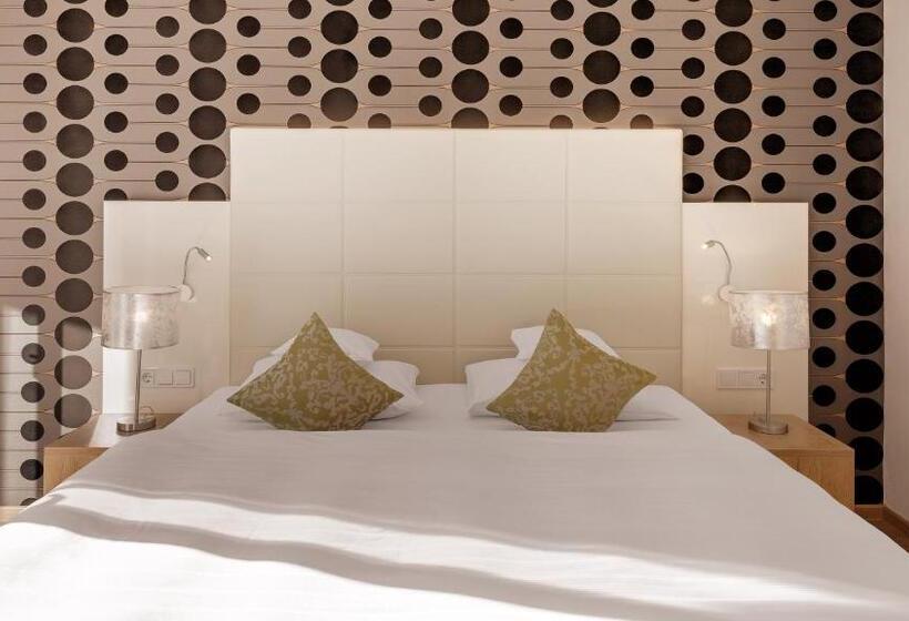 バルコニー付きジュニアスイート, Moselauen