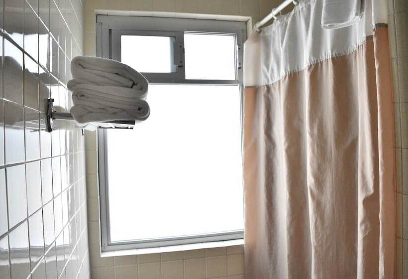 スタンダードシングルルーム, Ram Val