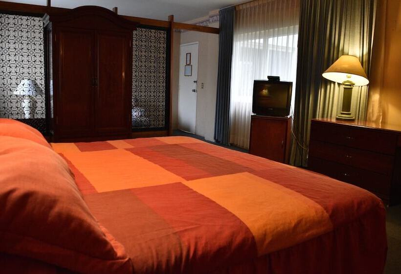 スイート, Ram Val