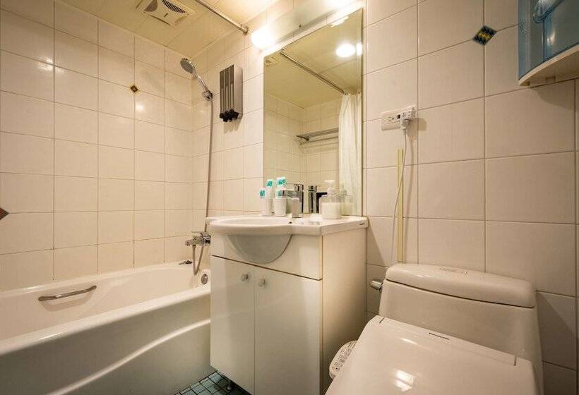 اتاق سوپریور سه تخته, Sky19