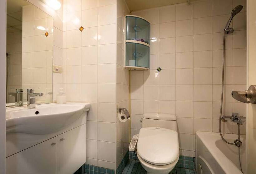 اتاق سوپریور چهار تخته, Sky19