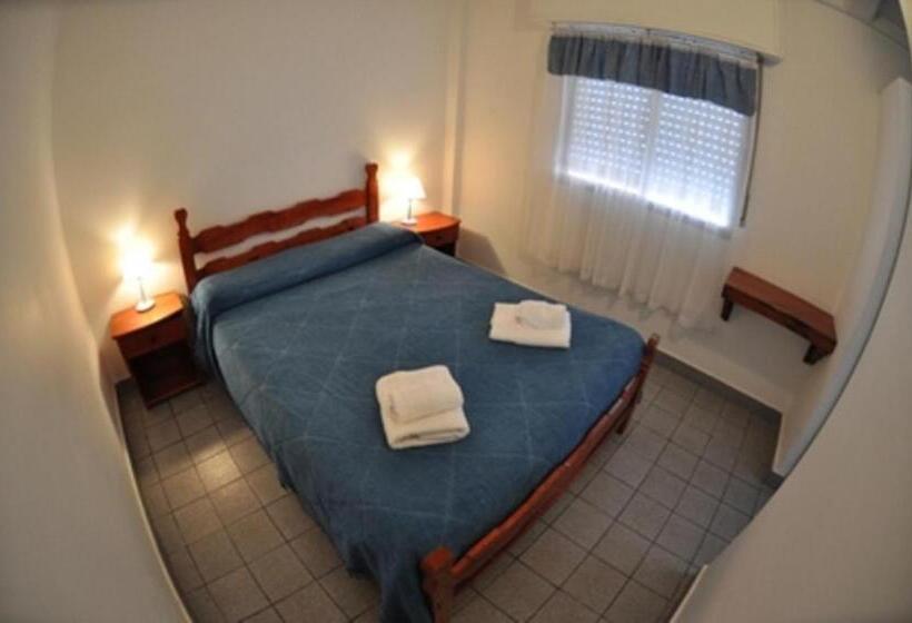 اتاق استاندارد, Tandil