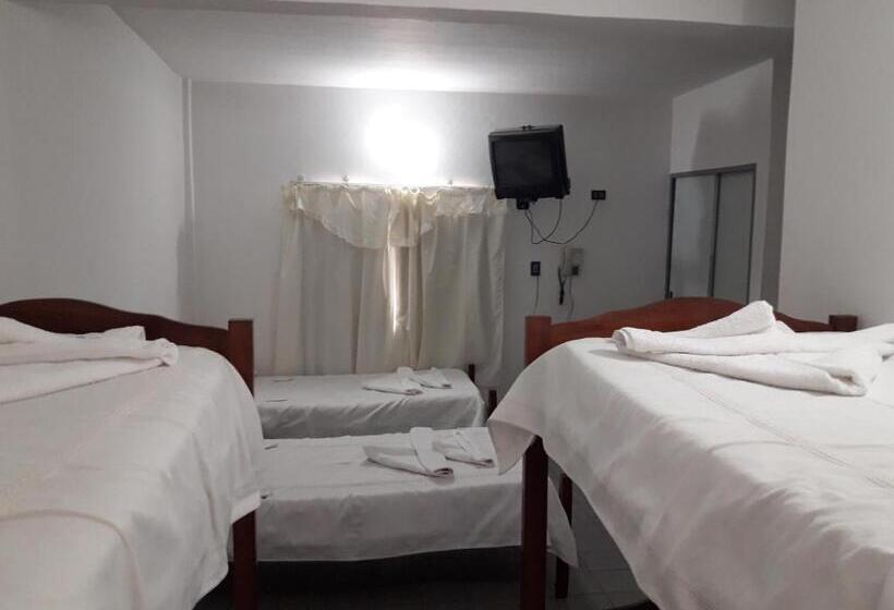 Economy Quadruple Room, Tandil