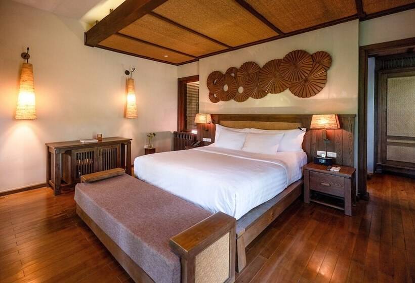 اتاق لوکس, Melia Bavi Mountain Retreat