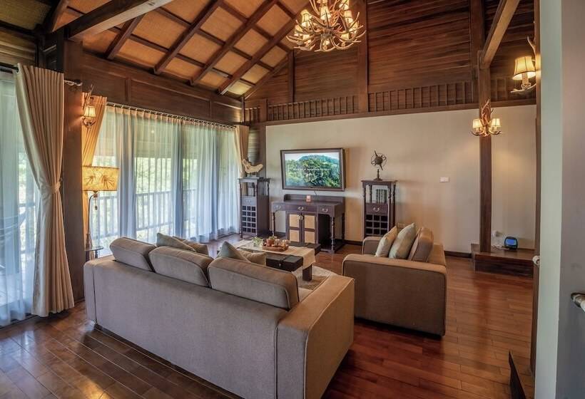سوییت, Melia Bavi Mountain Retreat