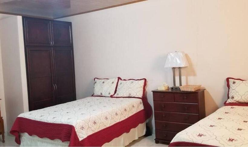 Семейный Номер, B&d Lodgings