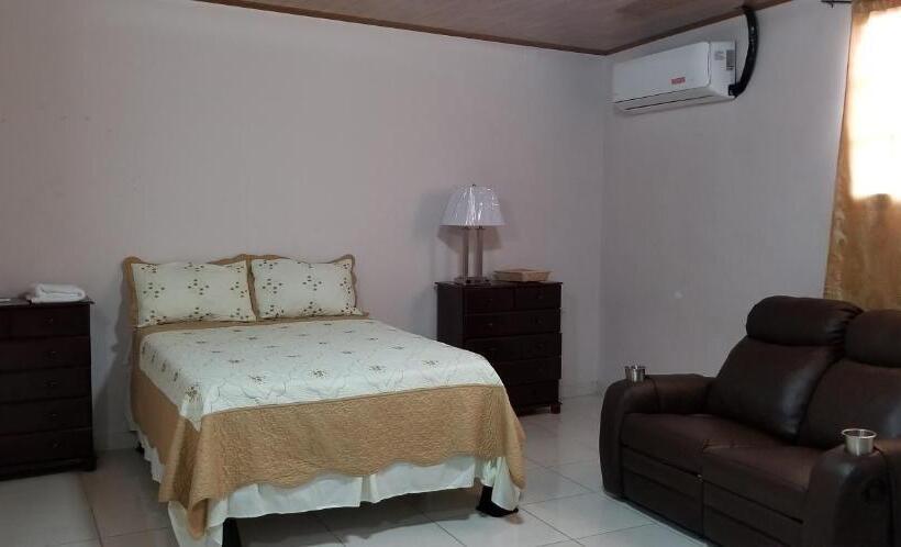 דירת חדר דלוקס, B&d Lodgings