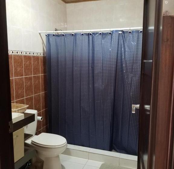 חדר דלוקס, B&d Lodgings