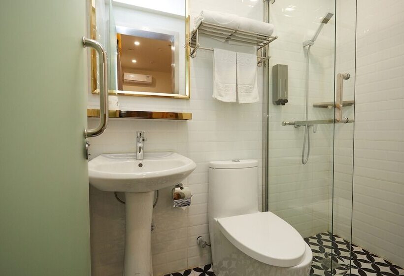 패밀리 룸, Shanghai Meego Qingwen