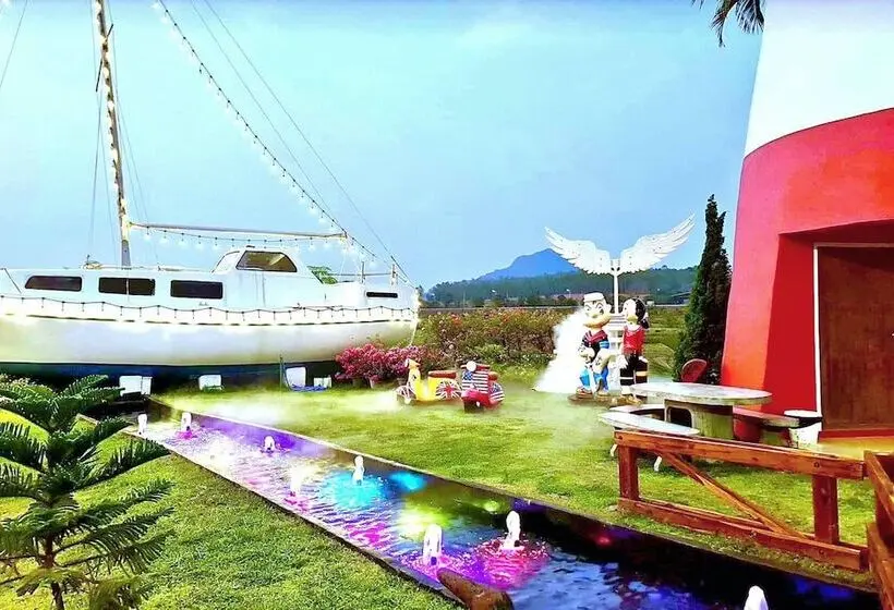 スタンダードルーム, Apinya Resort Bangsarey
