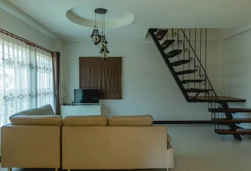 ファミリールーム, Apinya Resort Bangsarey