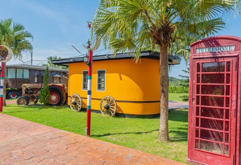 חדר סטנדרט, Apinya Resort Bangsarey