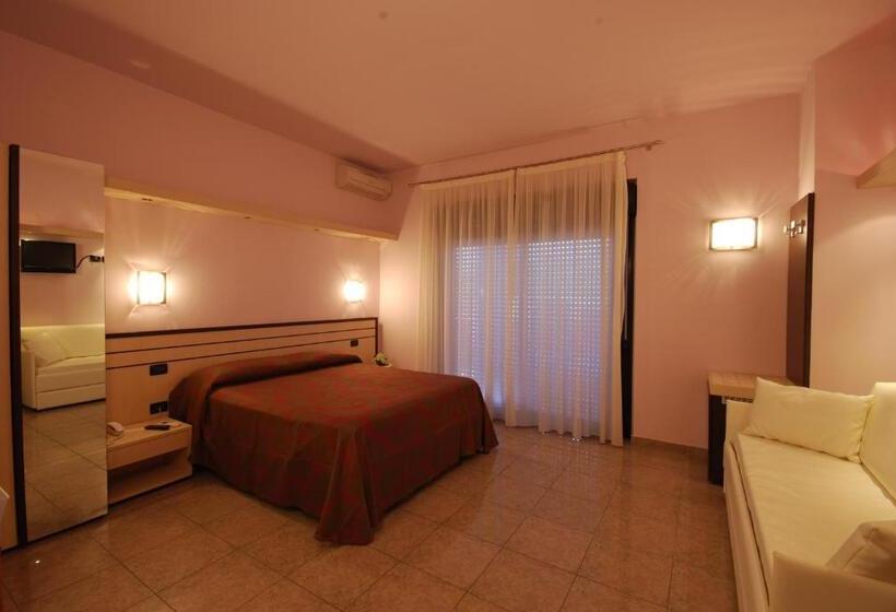 スタンダードルーム, Clara