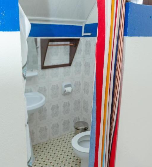 بانگلوی استاندارد, Holidays