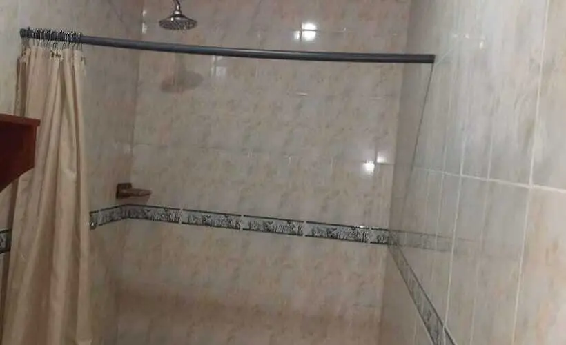 اتاق استاندارد چهار تخته, Los Troncos