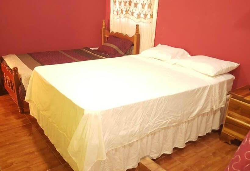 Четырехместный Номер Стандарт, Los Troncos