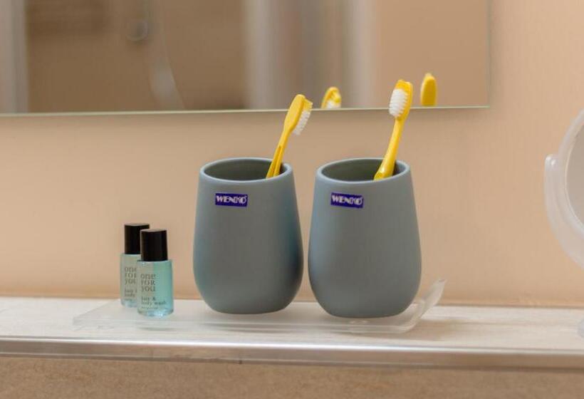 豪华房间, Zum Postwagen