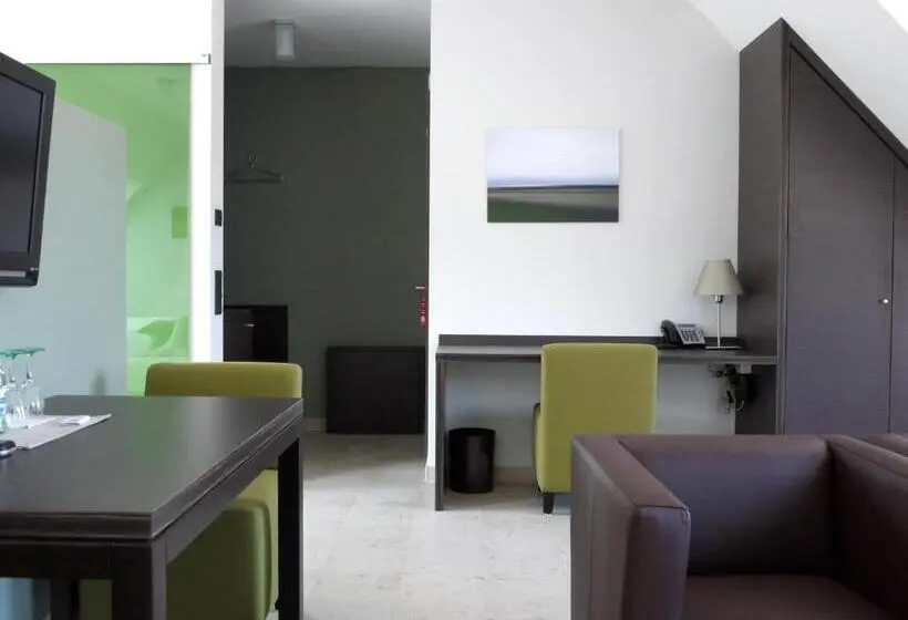 スタンダード5人部屋, Kh Hotel Mit Restaurant