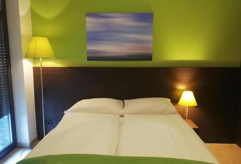 经济房, Kh Hotel Mit Restaurant