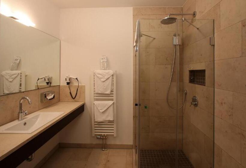 Номер Economy, Kh Hotel Mit Restaurant