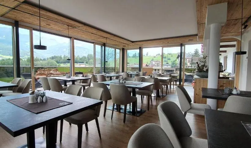 スタンダードシングルルーム, Garni Tirol