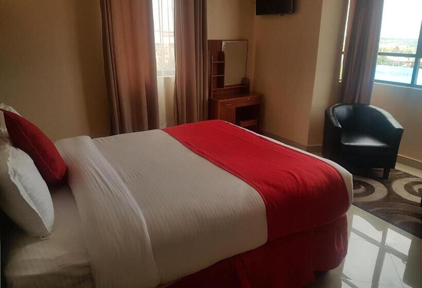 اتاق لوکس, Mara Frontier