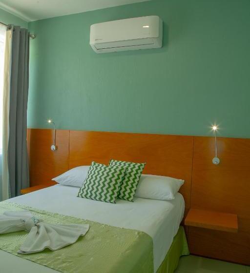 جناح جونيور, Relax Inn Suites