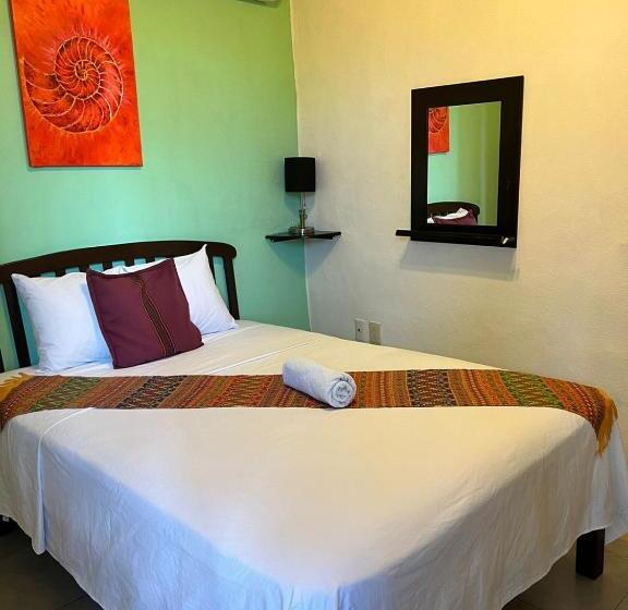 اتاق عادی, Balamku Hotel Petit