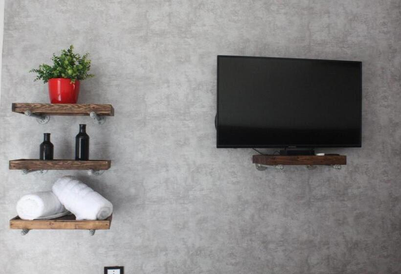 اتاق استاندارد, 1945 Aeropuerto