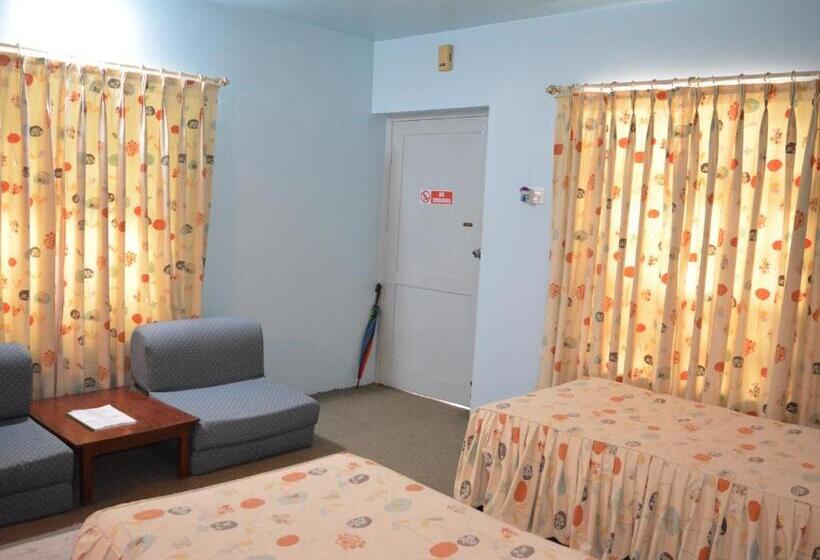 Superior Room Garden View, Megha Traveller S Village