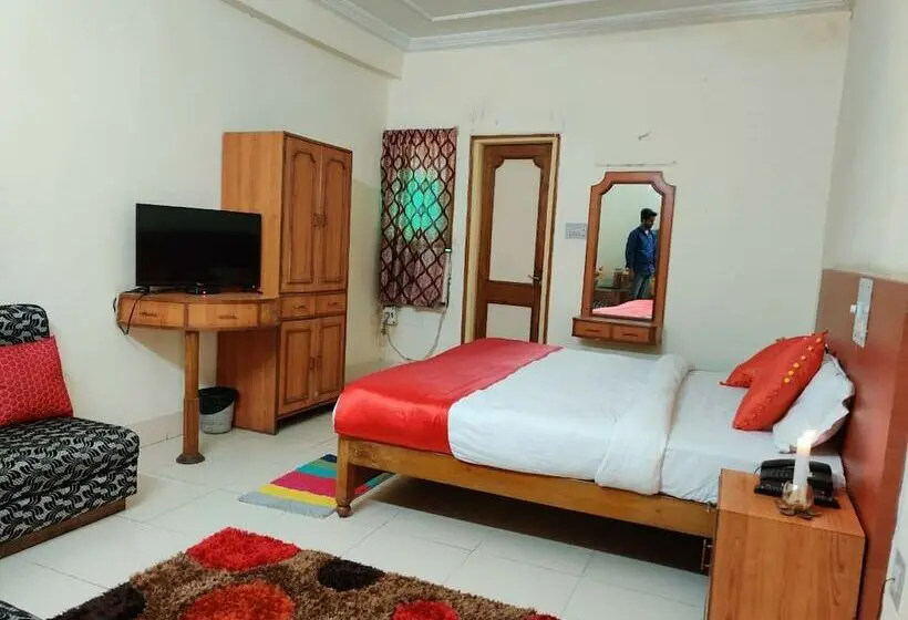 Chambre Deluxe, Raja