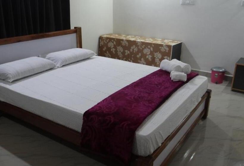 デラックスルーム, Bellichukki Homestay
